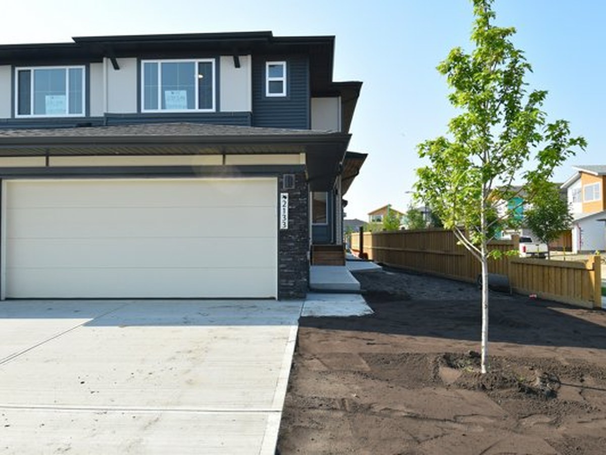 2115 5 Avenue Southwest - 2115 Main